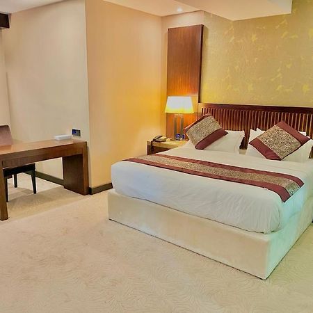 Royale Signature Hotel Alor Setar Bagian luar foto